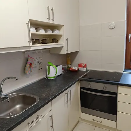 Thaly 5 Apartamento *